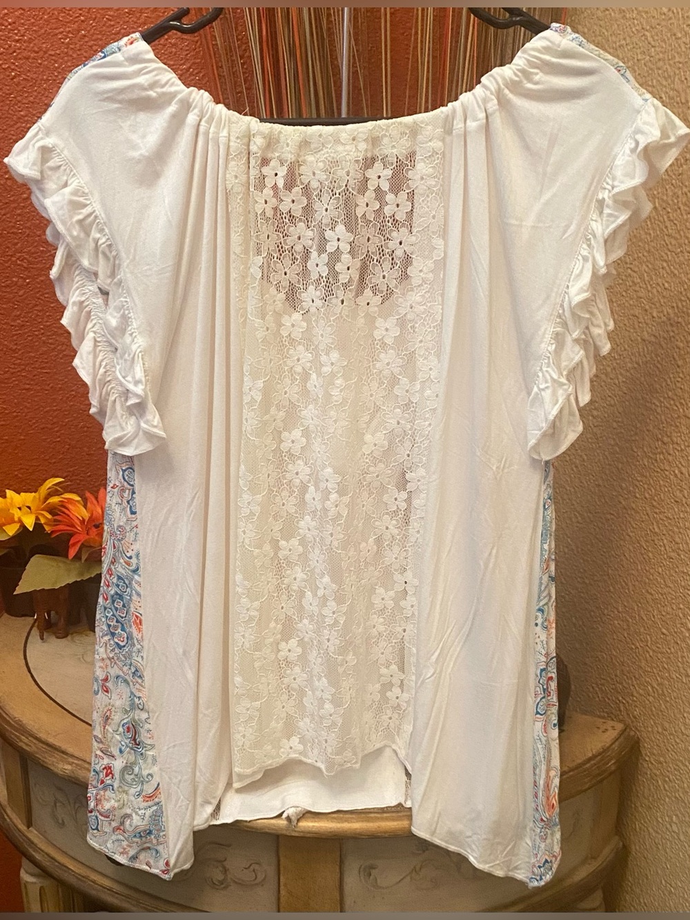 Pol - EUC - Lace and Floral Knit Top - Picture 7 of 9